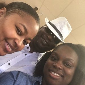 Meet your Posher, Taye